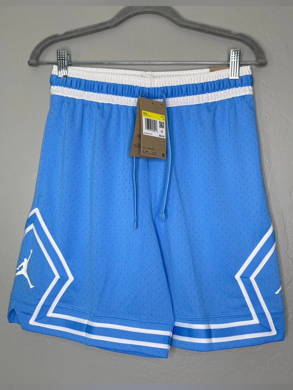 Nike Jordan Sport Men's Dri-FIT Mesh Diamond Shorts
